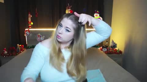 Jess online show from 12/17/25, 07:47