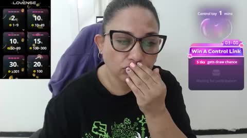 Snapshot of jessikahorny chatting on 12/14/25, 12:43 paola online show from 12/14/25, 12:43