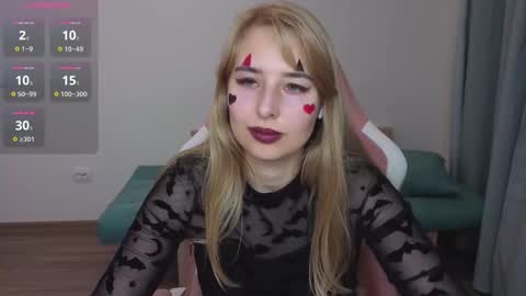 Jessy online show from 10/31/25, 03:02