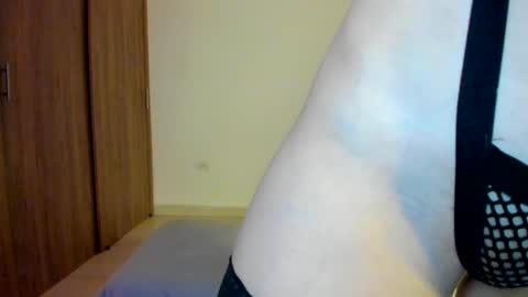 Miss Jessy online show from 09/11/25, 02:44