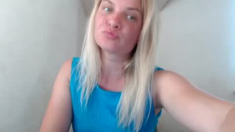 jessyangels online show from 06/21/26, 04:31