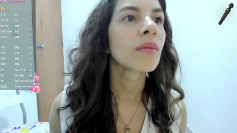 Snapshot of jessye_golden chatting on 04/12/26, 10:59 jessye_golden online show from 04/12/26, 10:59
