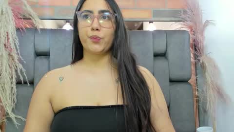 Snapshot of jessyjcortes chatting on 03/21/26, 08:19 JESSY CORTES online show from 03/21/26, 08:19