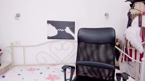 Jessy online show from 02/01/25, 04:11