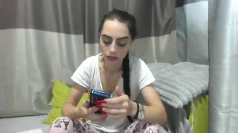 Jessy online show from 11/20/25, 05:51