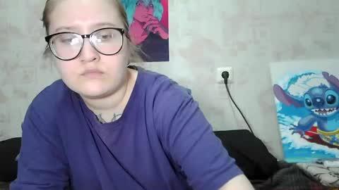 Bye everyone i cant see any reason to stay here wish u luck online show from 05/17/26, 03:52