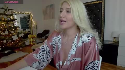 JessyTexxas online show from 12/16/24, 01:54