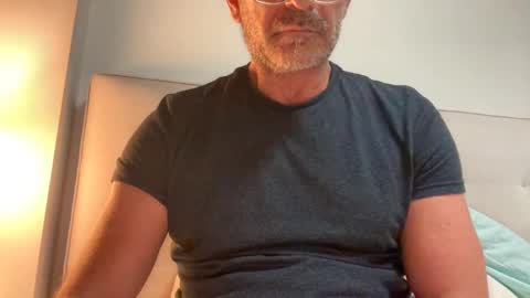 Snapshot of jesuiscoquinoui chatting on 12/28/24, 10:03 Jesuiscoquin online show from 12/28/24, 10:03