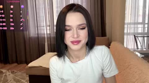 Snapshot of jettaboan chatting on 02/07/26, 09:02 Lea online show from 02/07/26, 09:02