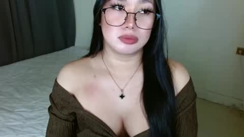 Snapshot of jewel_28 chatting on 02/15/25, 01:31 Jewel online show from 02/15/25, 01:31