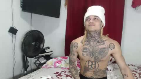 Snapshot of jeykob_23 chatting on 12/12/24, 04:48 JEYKOB online show from 12/12/24, 04:48