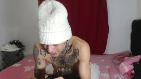 Snapshot of jeykob_23 chatting on 01/31/25, 04:03 JEYKOB online show from 01/31/25, 04:03