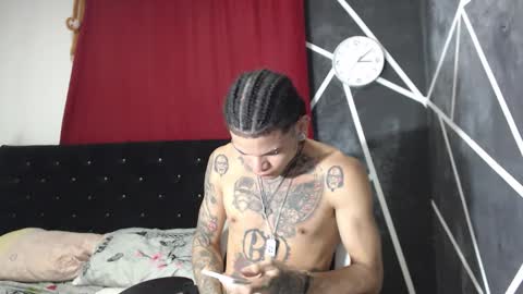 Snapshot of jeykob_23 chatting on 10/06/25, 03:04 JEYKOB online show from 10/06/25, 03:04