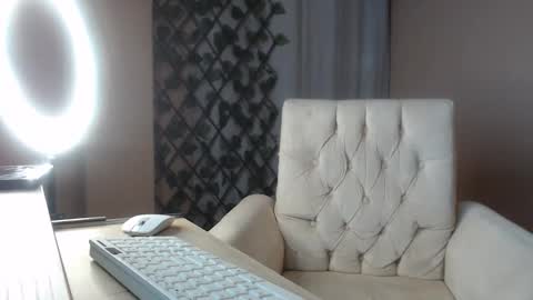Snapshot of jffer_slhom chatting on 05/03/26, 10:38 jffer_slhom online show from 05/03/26, 10:38