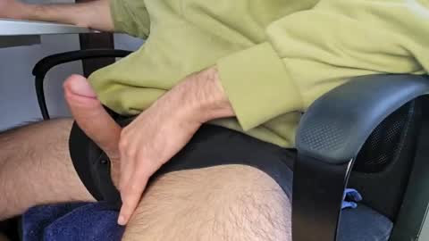 Snapshot of jgatsby81 chatting on 12/30/24, 09:59 Jay online show from 12/30/24, 09:59