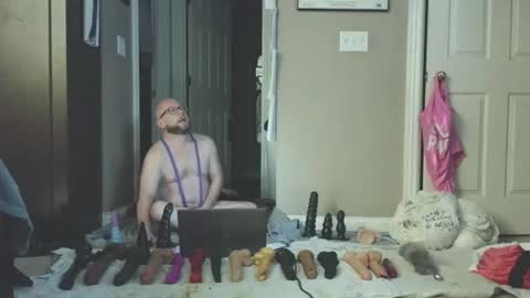 Snapshot of jghosty69 chatting on 12/30/24, 12:11 Nasty Cumslut online show from 12/30/24, 12:11