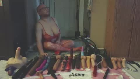 Snapshot of jghosty69 chatting on 04/28/26, 05:18 Nasty Cumslut online show from 04/28/26, 05:18