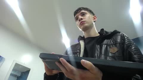 Jheampiero online show from 11/25/25, 12:38