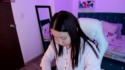 Jhiinny online show from 01/25/25, 11:13