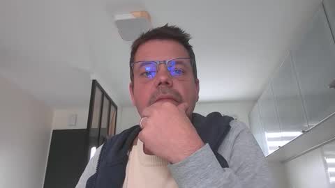 jhmec44000 online show from 05/07/26, 12:21