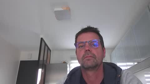 jhmec44000 online show from 05/13/26, 01:30