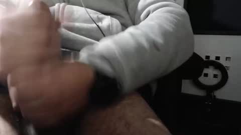 Snapshot of jhnbsomersxh0v1 chatting on 01/08/26, 01:57 jhnbsomersxh0v1 online show from 01/08/26, 01:57