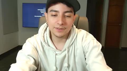 Jhoan Saenz online show from 10/23/25, 03:50