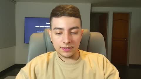 Jhoan Saenz online show from 10/24/25, 03:25