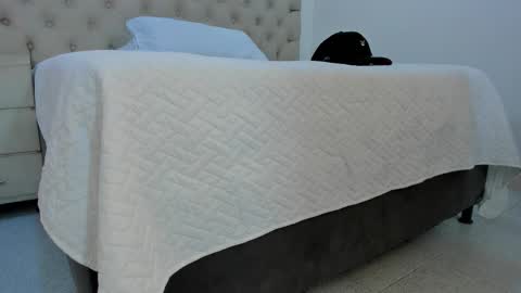 Snapshot of jhoanleandro chatting on 02/14/26, 04:20 jhoanleandro online show from 02/14/26, 04:20