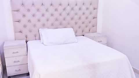 Snapshot of jhoanleandro chatting on 02/21/26, 04:24 jhoanleandro online show from 02/21/26, 04:24