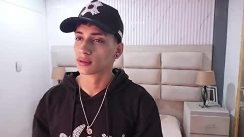 Snapshot of jhoanleandro chatting on 03/06/26, 03:25 jhoanleandro online show from 03/06/26, 03:25