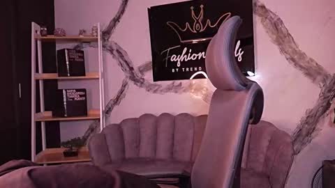 Snapshot of jhoanleandro chatting on 03/16/26, 04:18 jhoanleandro online show from 03/16/26, 04:18