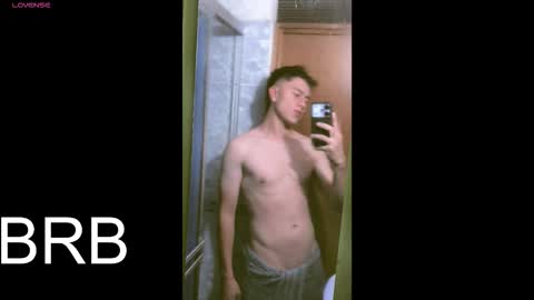 Snapshot of jhoansitop chatting on 03/27/26, 04:18 Jhoan Sebastian online show from 03/27/26, 04:18