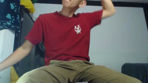 JhoanVelezModel online show from 10/03/25, 03:36