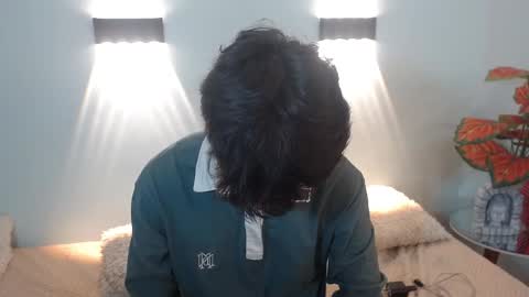 Jhoel online show from 12/17/25, 01:17