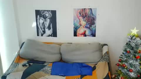 Snapshot of jhon_gade chatting on 12/18/24, 02:42 jhon_gade online show from 12/18/24, 02:42