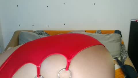 Snapshot of jhon_gade chatting on 01/24/25, 04:37 jhon_gade online show from 01/24/25, 04:37