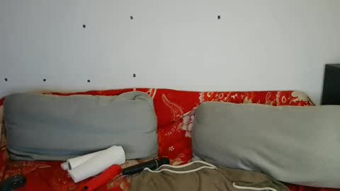 Snapshot of jhon_gade chatting on 02/23/25, 12:16 jhon_gade online show from 02/23/25, 12:16