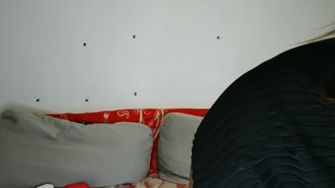 Snapshot of jhon_gade chatting on 03/03/25, 01:53 jhon_gade online show from 03/03/25, 01:53