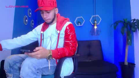 jhon_malo online show from 10/12/25, 01:37