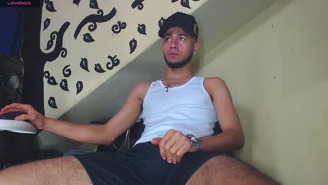 Snapshot of jhon_malo chatting on 02/24/26, 05:05 jhon_malo online show from 02/24/26, 05:05