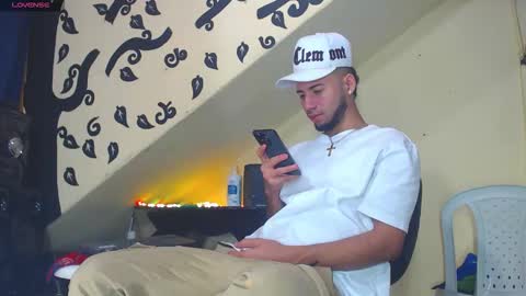 Snapshot of jhon_malo chatting on 02/25/26, 09:13 jhon_malo online show from 02/25/26, 09:13