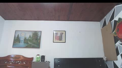 Snapshot of jhon_tommy chatting on 12/12/24, 02:11 jhon tommy online show from 12/12/24, 02:11