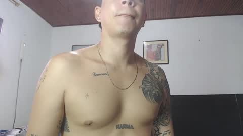 Snapshot of jhon_tommy chatting on 01/04/25, 02:35 jhon tommy online show from 01/04/25, 02:35