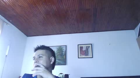 Snapshot of jhon_tommy chatting on 01/17/25, 03:22 jhon tommy online show from 01/17/25, 03:22