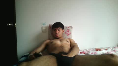 Snapshot of jhonatxxxn chatting on 04/24/26, 04:42 jhonatxxxn online show from 04/24/26, 04:42