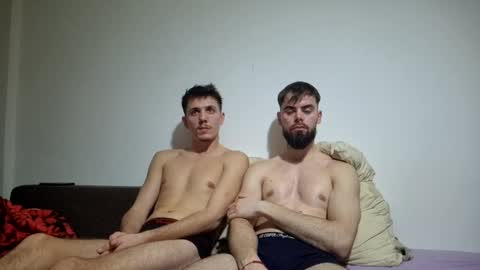 Snapshot of jhoncronos chatting on 01/09/25, 05:00 Here are Jhon and Tomy online show from 01/09/25, 05:00