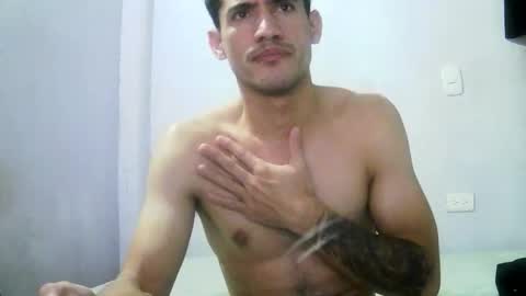 Snapshot of jhonduglas chatting on 11/27/25, 12:46 jhonduglas online show from 11/27/25, 12:46