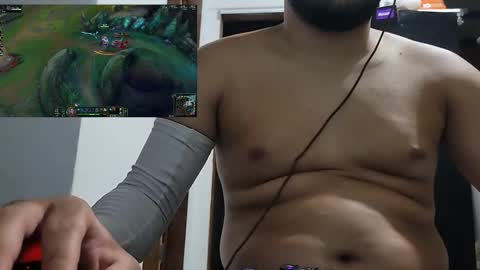 Snapshot of jhonizin chatting on 02/03/26, 06:22 jhonizin online show from 02/03/26, 06:22