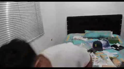  Jhonny Jr.  online show from 12/18/25, 10:38